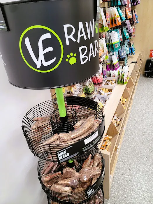 Healthy Furs - Natural Pet Store Picture 8