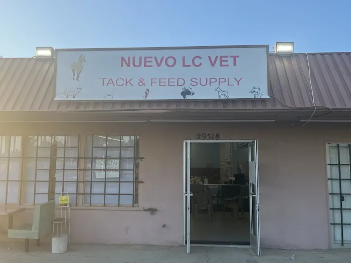 NUEVO LC VET tack & feed supply Picture 2