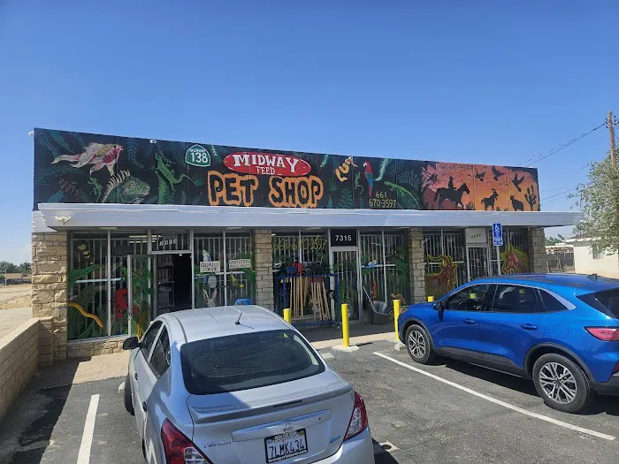 Midway Feed & Pet Store Picture 4