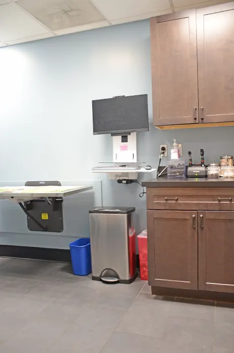 Suburban Animal Hospital Picture 3