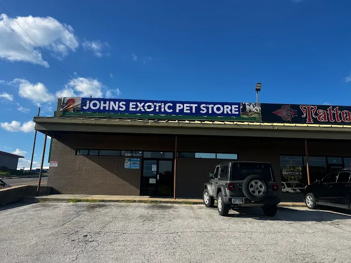 John’s Exotic Pet Store Picture 8