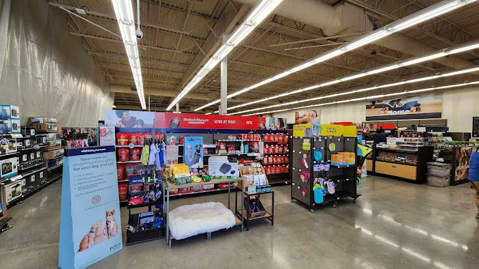 Petco Picture 6