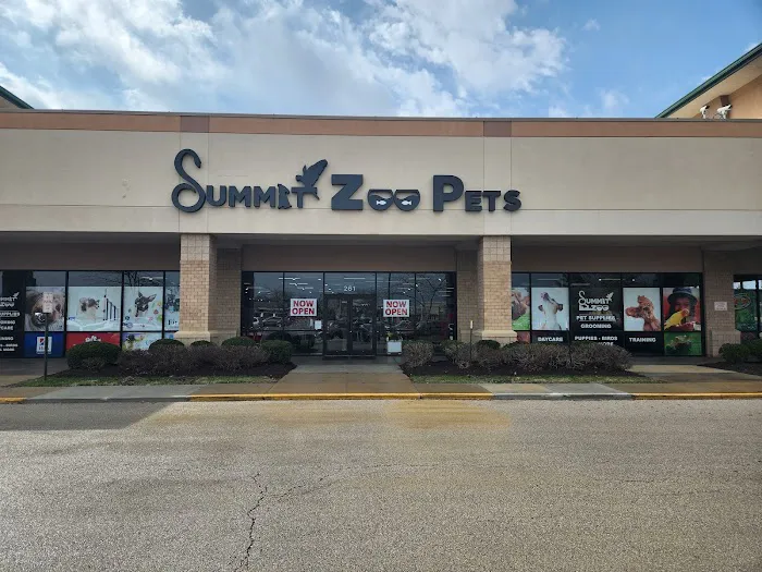 Summit Zoo Pets Picture 4