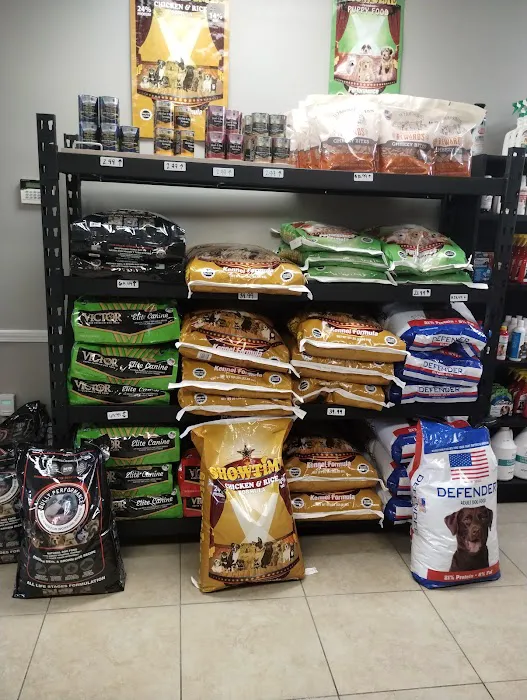 M&M Pet Feed Store and landscape supplies Picture 7