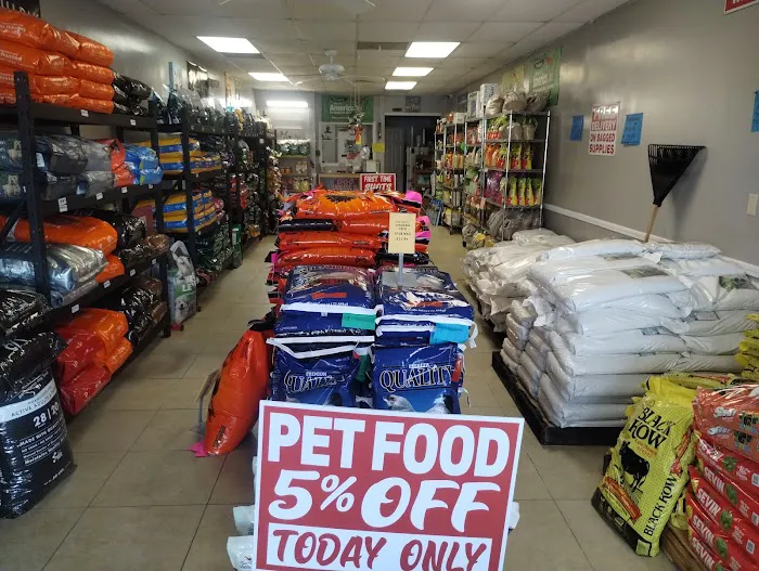 M&M Pet Feed Store and landscape supplies Picture 10