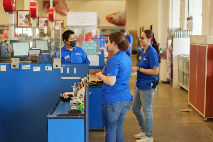 PetSmart Veterinary Services - Norwalk Picture 3