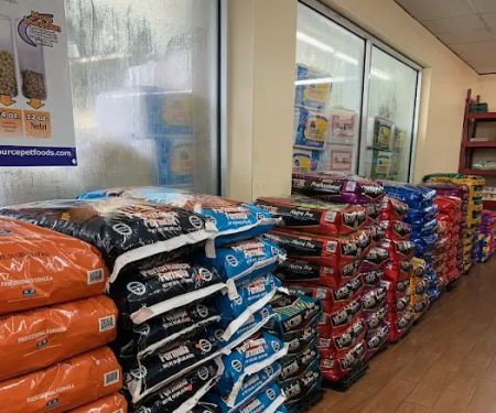 Pet and Feed Store