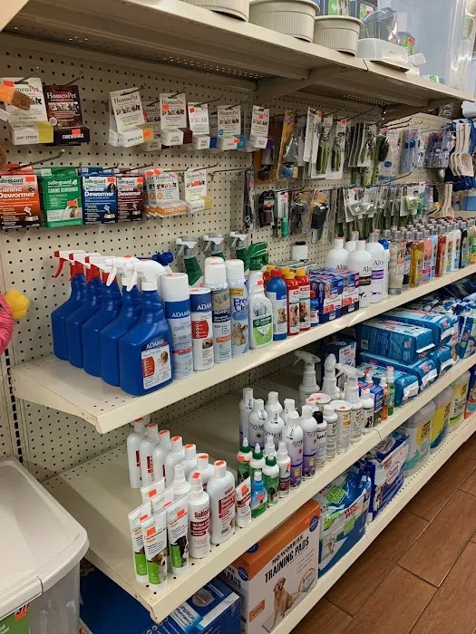 Pet and Feed Store Picture 5