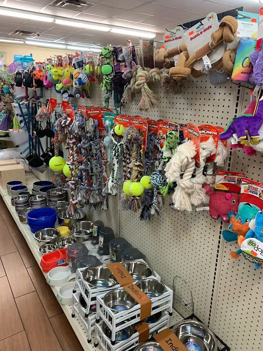 Pet and Feed Store Picture 3