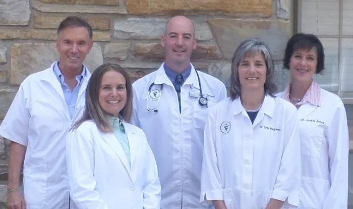 Oakton-Vienna Veterinary Hospital Picture 1