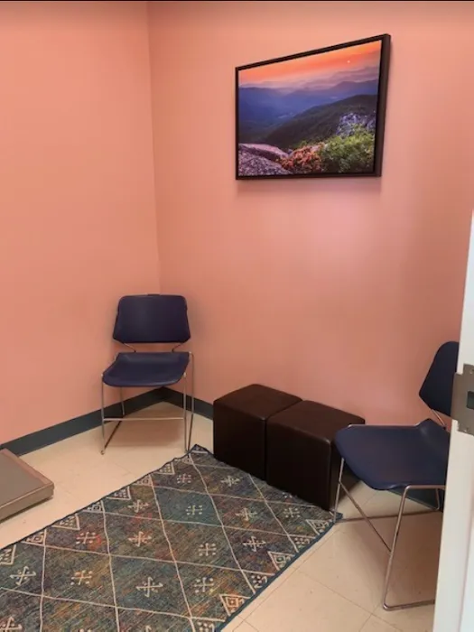 Franklin Farm Veterinary Clinic Picture 9