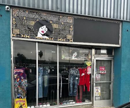 Malone ‘ S clothing store