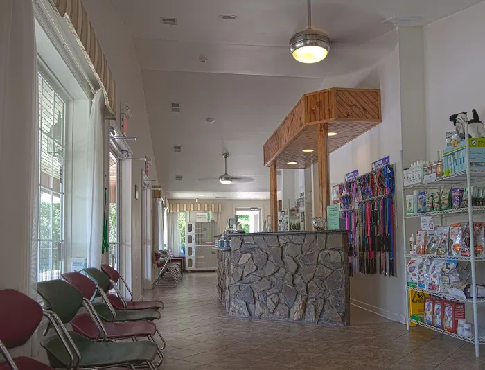 Warren County Veterinary Clinic Picture 9