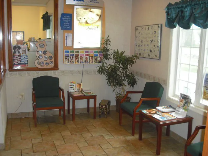 VCA Healthy PAWS Medical Center Picture 9