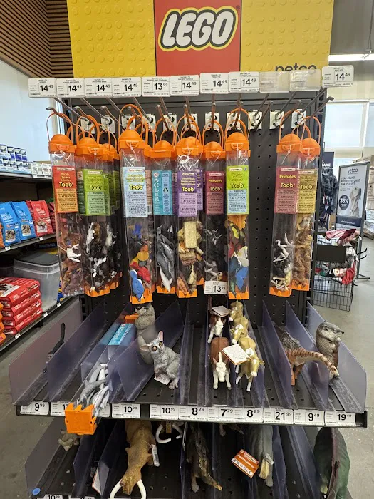 Petco Picture 4