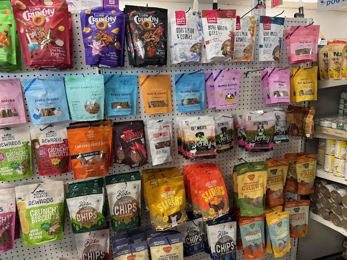 Pet Safari - In Store Shopping or CURB SIDE assistance Picture 3