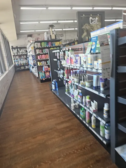 Pet Supermarket Picture 10