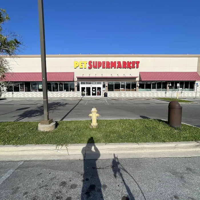 Pet Supermarket Picture 6