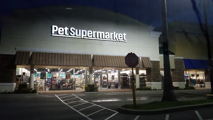 Pet Supermarket Picture 5