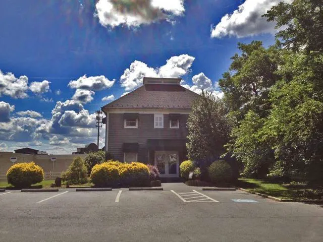 Ashburn Veterinary Hospital Picture 1