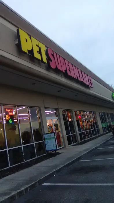 Pet Supermarket Picture 1