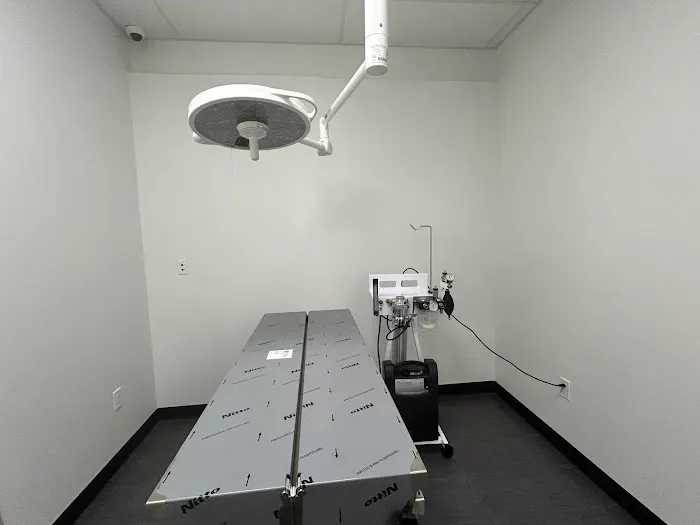 Broadlands Animal Hospital Picture 8