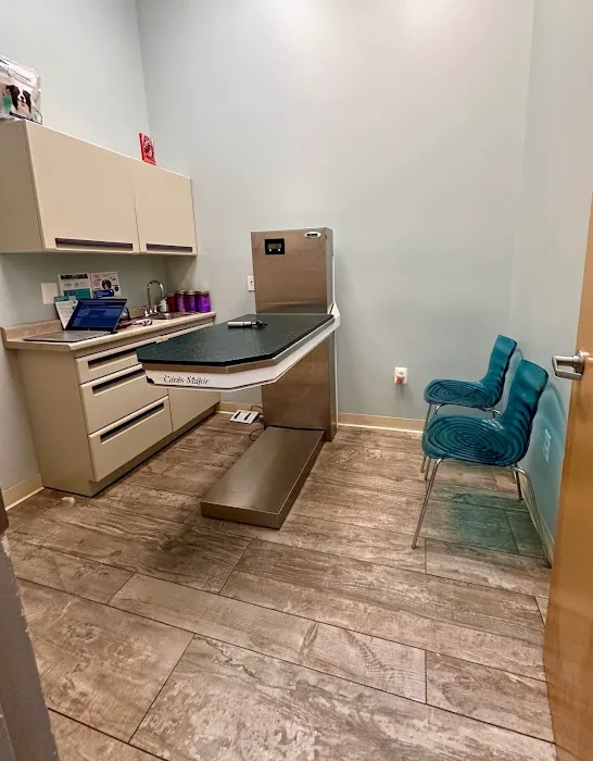 Lansdowne Animal Hospital Picture 1
