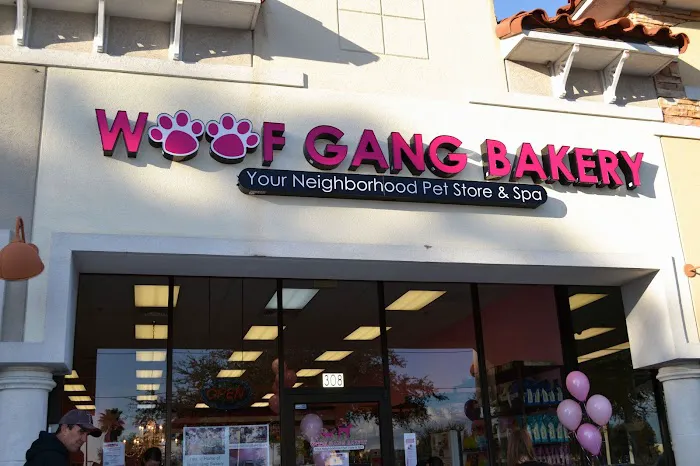 Woof Gang Bakery & Grooming Waterford Lakes Picture 4