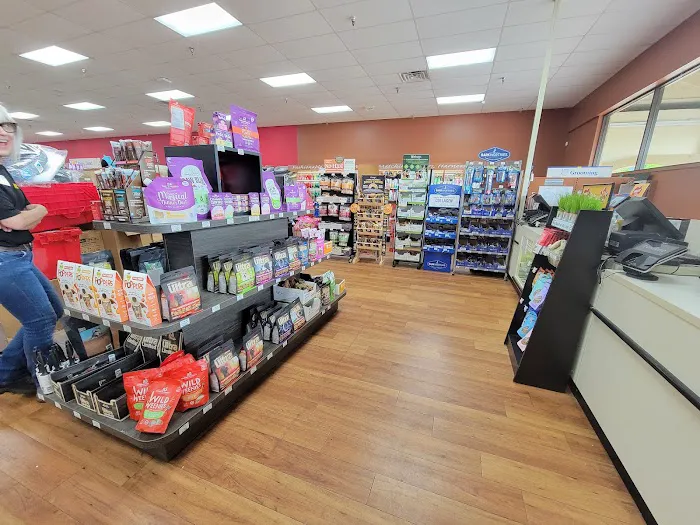 Pet Supermarket Picture 9