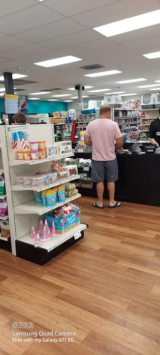 Pet Supermarket Picture 1