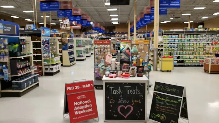 Pet Supermarket Picture 1