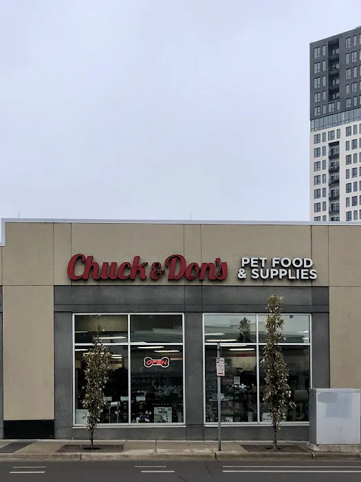 Chuck & Don's Pet Food & Supplies Picture 6