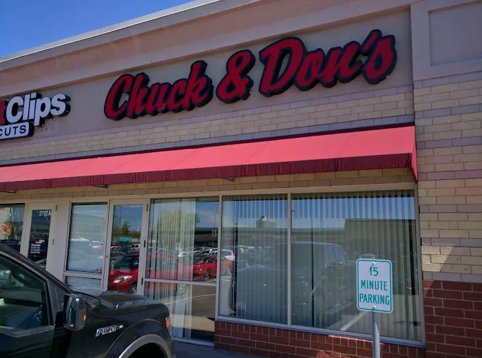 Chuck & Don's Pet Food & Supplies Picture 4