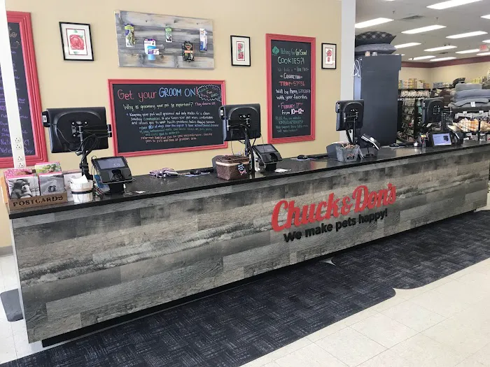 Chuck & Don's Pet Food & Supplies Picture 5