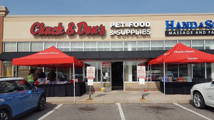 Chuck & Don's Pet Food & Supplies Picture 5