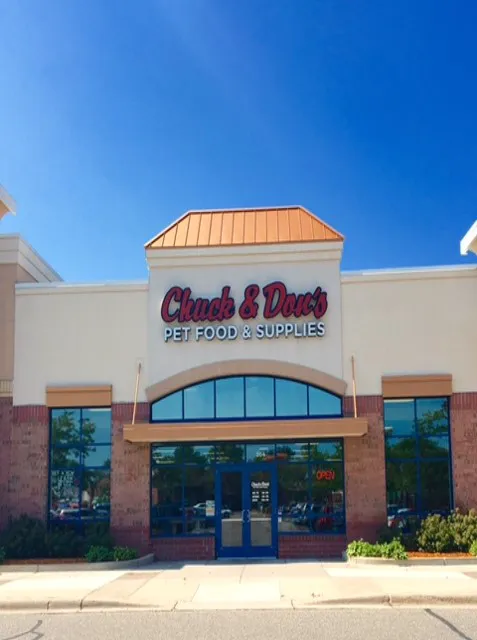 Chuck & Don's Pet Food & Supplies Picture 1