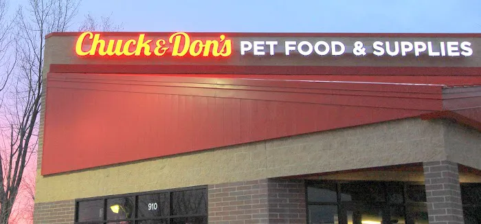 Chuck & Don's Pet Food & Supplies Picture 2