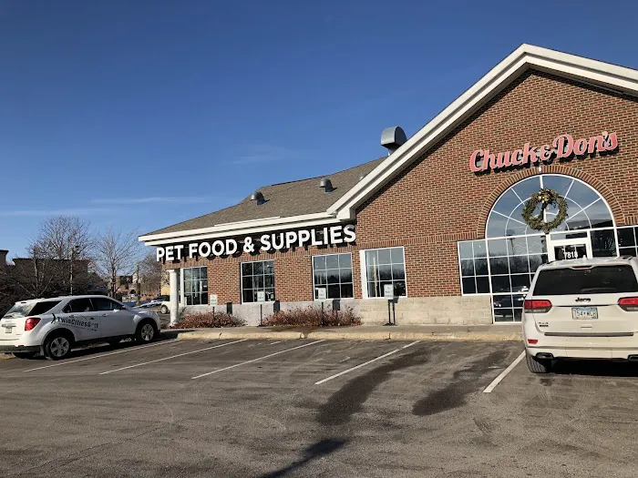 Chuck & Don's Pet Food & Supplies Picture 7