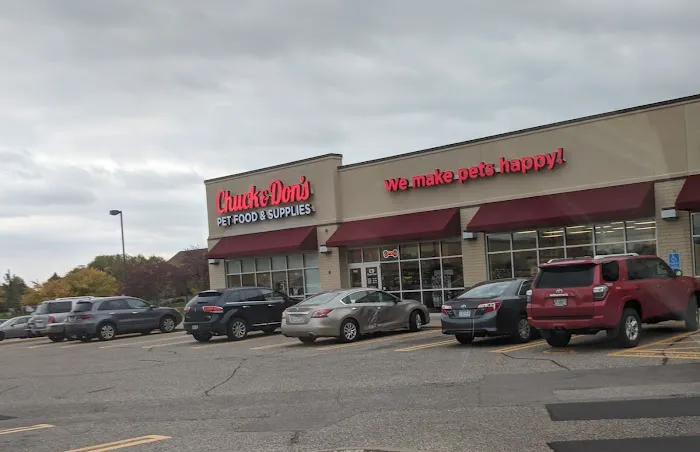 Chuck & Don's Pet Food & Supplies Picture 6