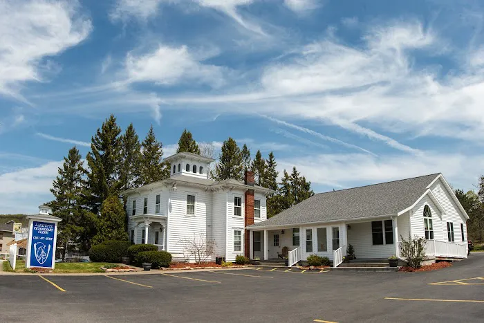 Lafayette Veterinary Clinic Picture 9