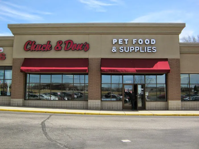 Chuck & Don's Pet Food & Supplies Picture 9