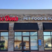Chuck & Don's Pet Food & Supplies ico