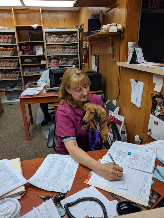 MacDonald Veterinary Hospital, Inc. Picture 6