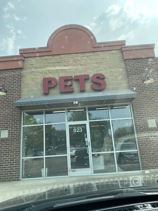 Uncle Earl's Pet Center Picture 6