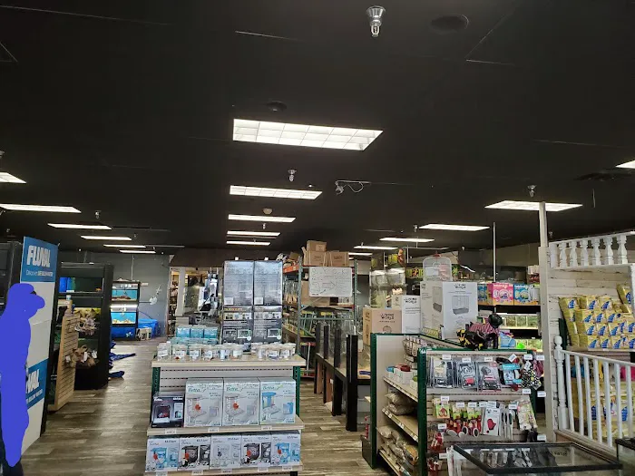 Happy Tails Pet Store Picture 2