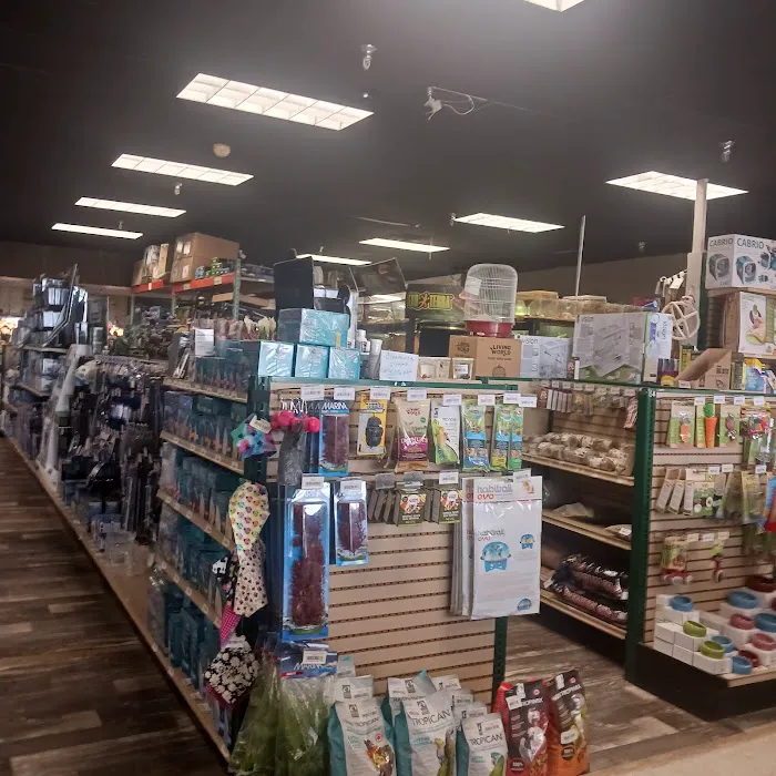 Happy Tails Pet Store Picture 4