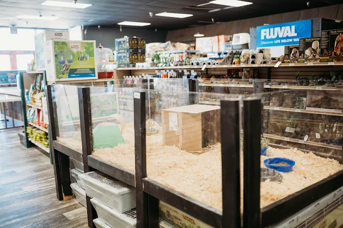 Happy Tails Pet Store Picture 7