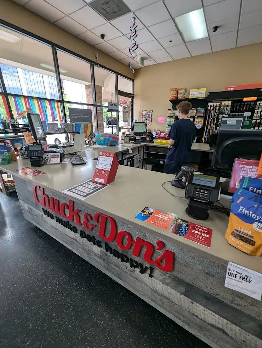 Chuck & Don's Pet Food & Supplies Picture 6