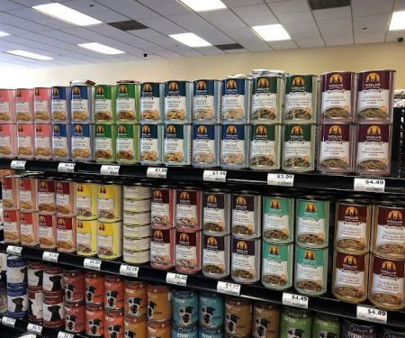 Chuck & Don's Pet Food & Supplies