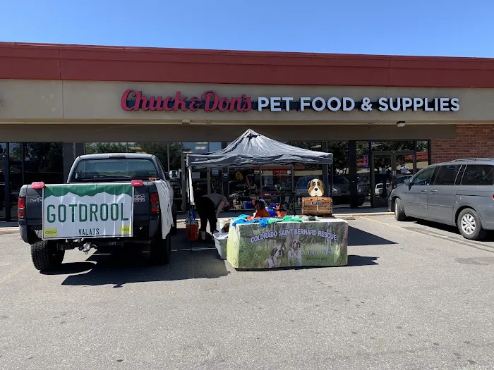 Chuck & Don's Pet Food & Supplies Picture 4
